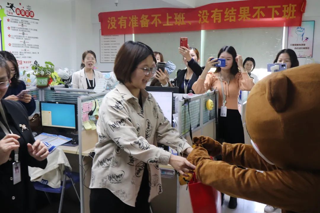 女神佳节今又至，科泰真情在心间